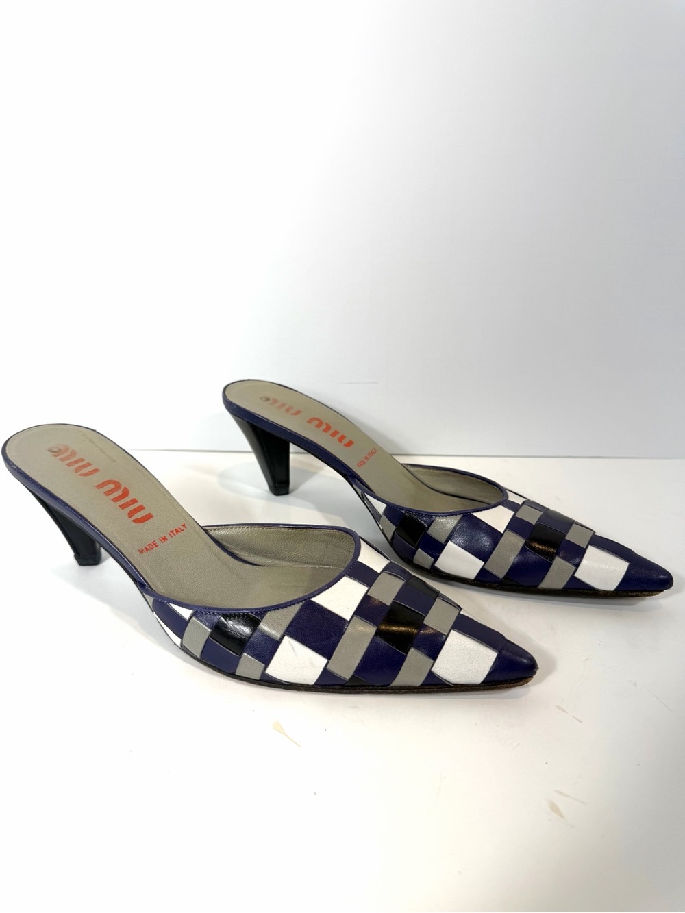 Miu Miu Vintage Leather Woven Pointed Toe Mule Heels Blue White Size 38 Italy